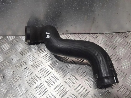 AUDI A4 Avant 8E5, B6 Ladeluftkühlerschlauch 8E0145745C 1.90 Diesel 33831527
