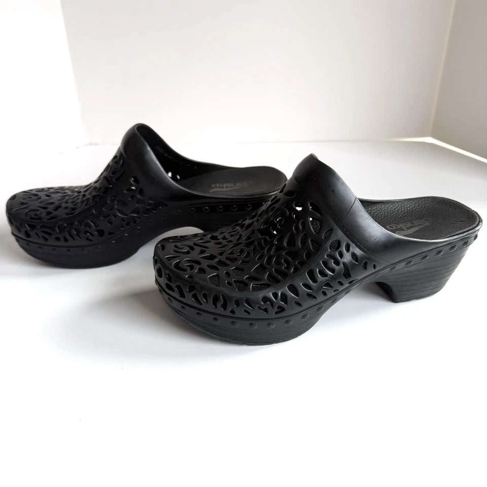 Tamanco Dansko Pippa couro preto tamanho 36 sapatos confortáveis estilo minimalista Normcore - Imagem 4 de 4