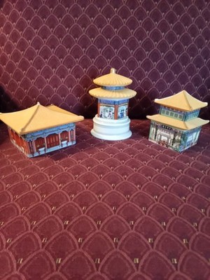 Set Of 3 Vintage 1991 Forbidden City Music Box Collection.