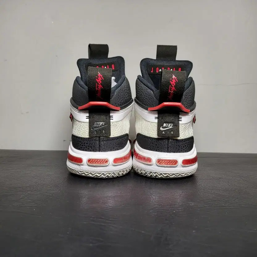 Nike Air Jordan Sneakers 255mm - Lightly Used thumbnail 7