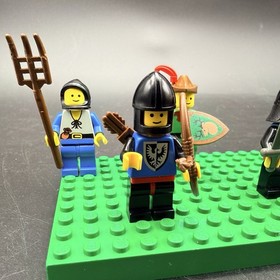 LEGO Castle 6103 - Castle Mini Figures 100% Complete No Box No Instructions