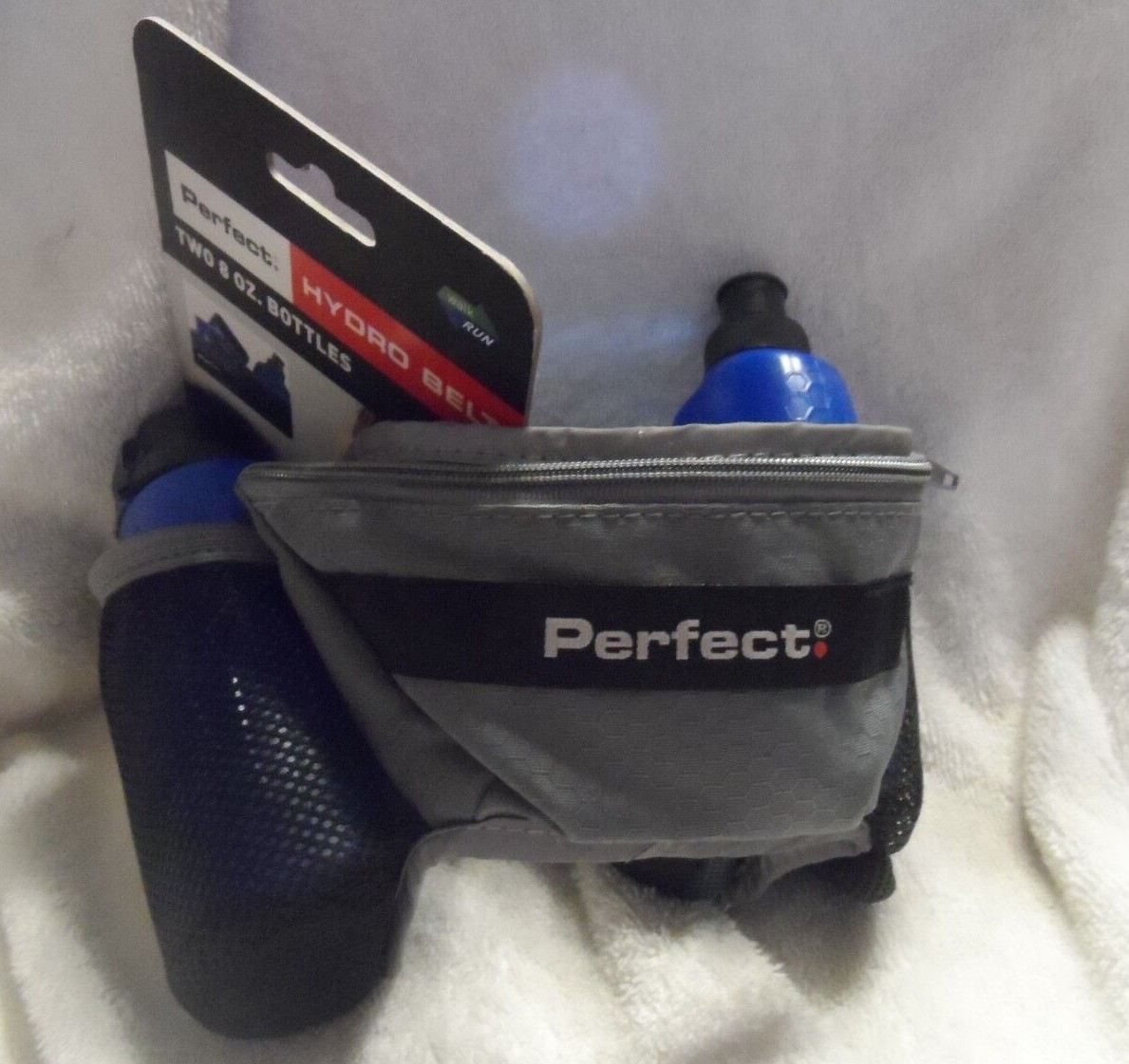 PERFECT. HYDRO BELT Running Jogging Belt Includes two 8 oz W