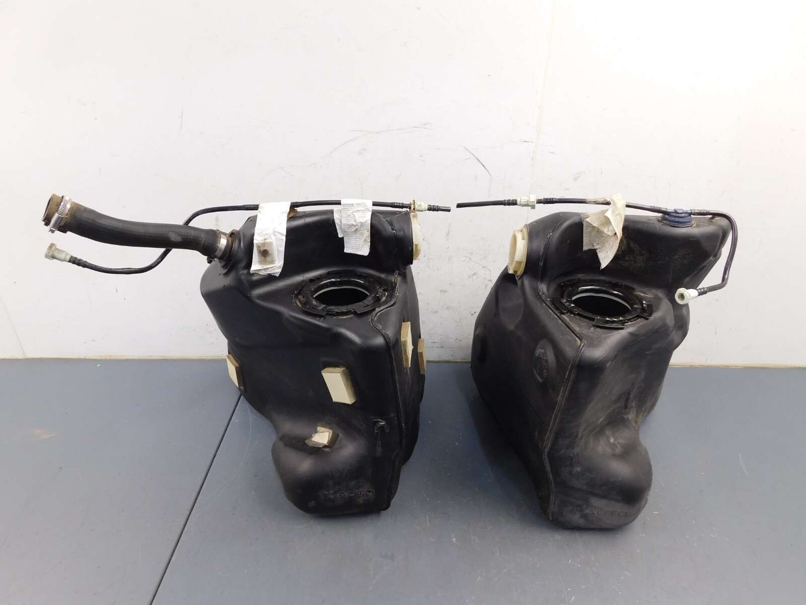 2007 06 13 Chevy Corvette C6 Z06 Fuel Tanks 6388 H7 eBay