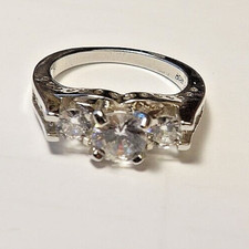 STERLING 925 SIZE 6.5 3.7 GRAM 14 QUARTZ STONES RING