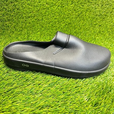 OOFOS OOcloog Clog Mens Size 10 Black Beach Outdoor Slip On Recovery Sandals