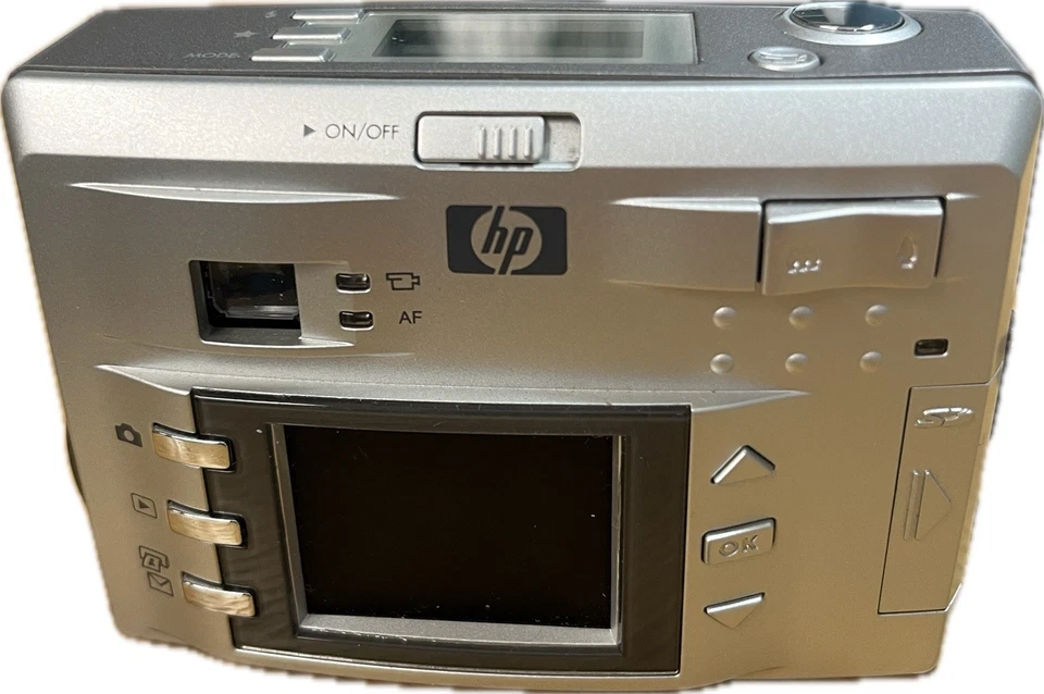 HP Digital Camera Photosmart 735 3.2MP Silver & Carry Case - Image 3 of 4