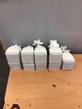 Bose White FreeSpace 3 Surface Satellite Speakers with Wall Brackets