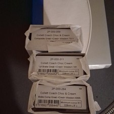 Dapol 2P-000-284 & 2P-000-311  &2P-000-059 Collet Coaches 