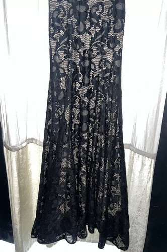 $550 NWT Long! 🖤 Black Lace Over Nude JOVANI PROM FORMAL DRESS/GOWN SIZE 4 - Picture 4 of 12