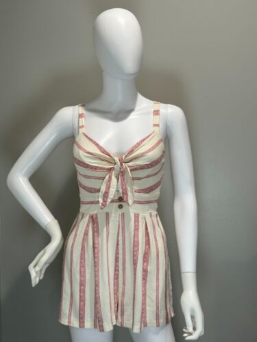 Lily Rose Romper Womens XS Pink Cream One Piece Short Alls Peek A Boo Tie Front - Picture 1 of 11