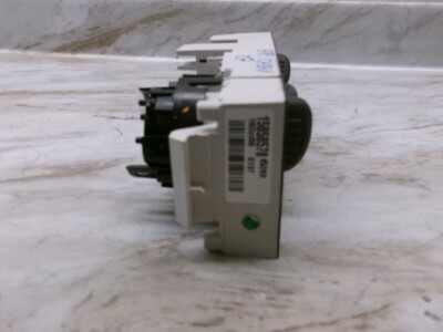 Chevy出品 B2 99-04 Volvo CEM Central Electronic Control Module XC90