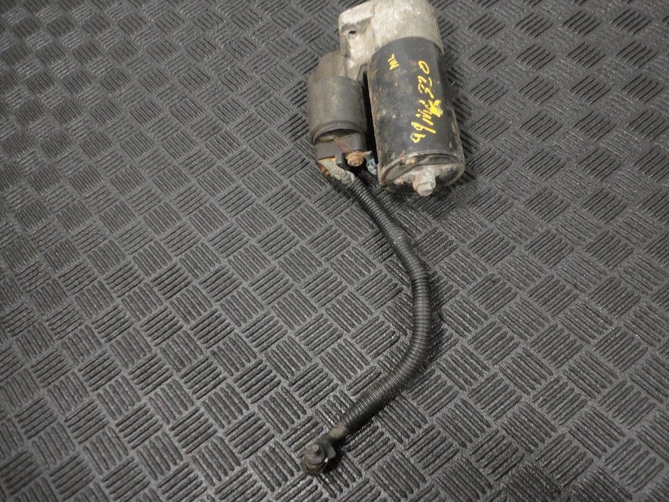 Mercedes-Benz ML320 1999 3,2 L motor de arranque Foto 2 de 4