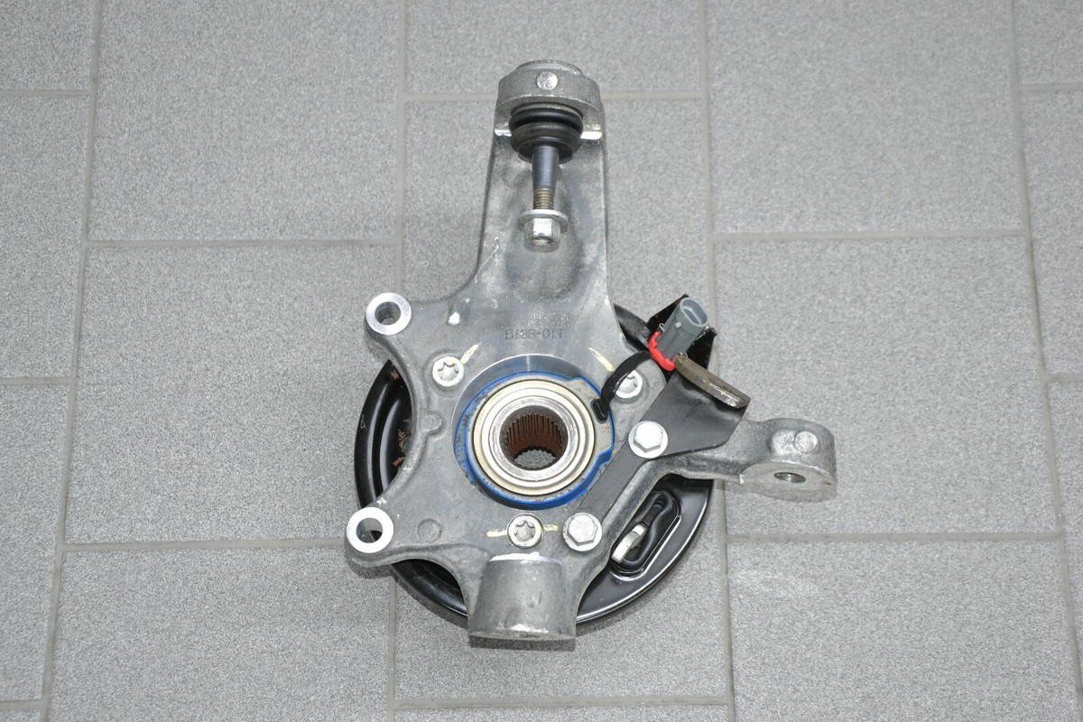 Corvette Z06 C6 Steering Knuckle Wheel Hub Rear Right Fh 15782698 