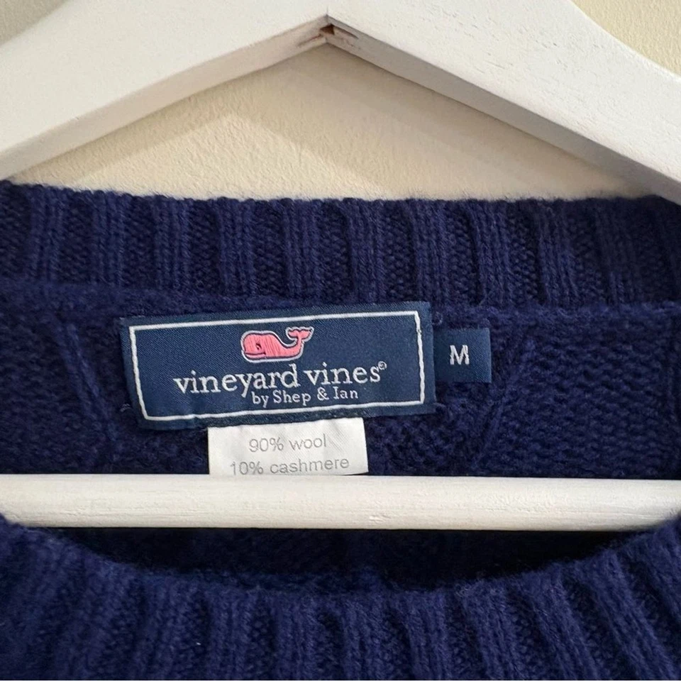 Vineyard Vines Men’s M Navy Wool Cashmere Cable Knit Sweater Pullover - Image 4 of 4