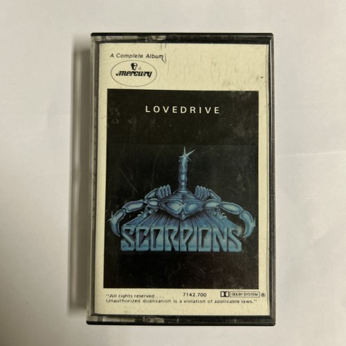 SCORPIONS Lot Of 2 Cassettes Lovedrive Love At First Sight - Picture 3 of 9