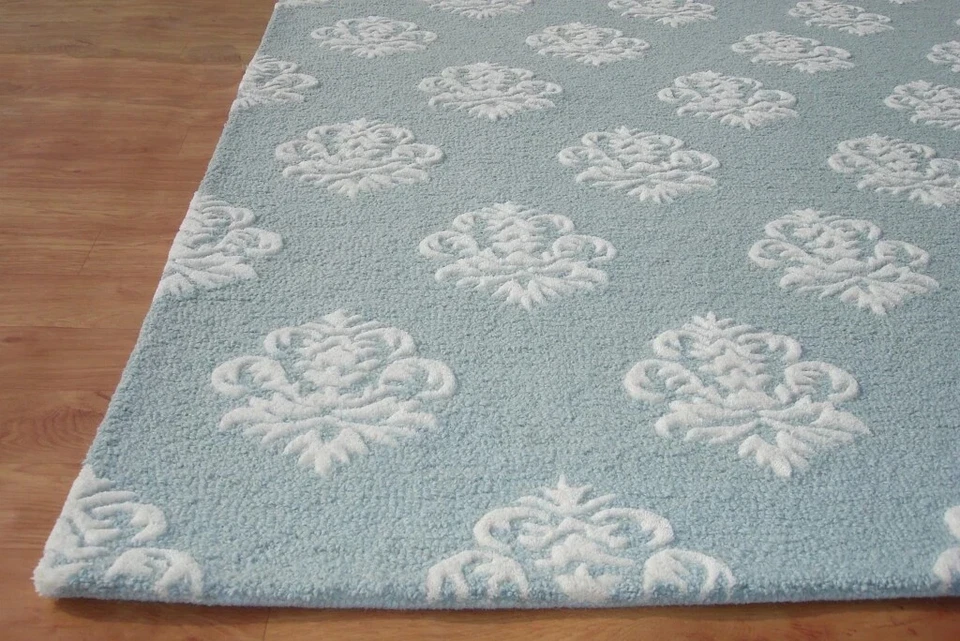 Blue White Modern Loop Handmade Hand-Tufted 100% Wool Area Rug Carpet. - Image 4 of 4