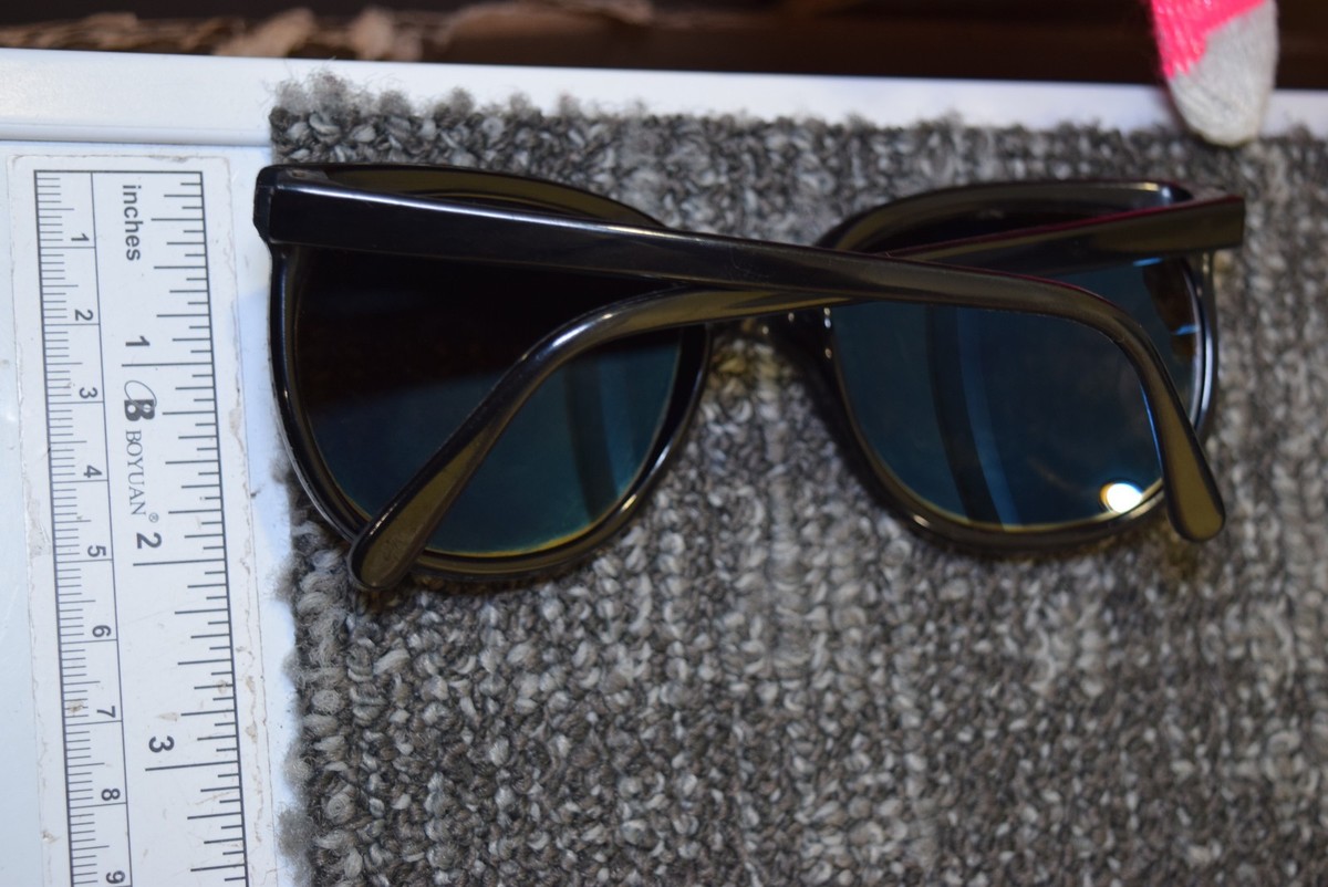 RARE 1960\'s Vuarnet Pouilloux 002 Sunglasses France Made Black Cat Eye Pre-1968 Vuarnet 1980s Vintage Sunglasses for sale - eBay main image 4