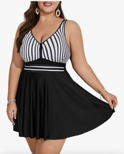 Hanna Nikole 2-Pc Swim Dress w/ Boyshorts - Striped Sz 22W