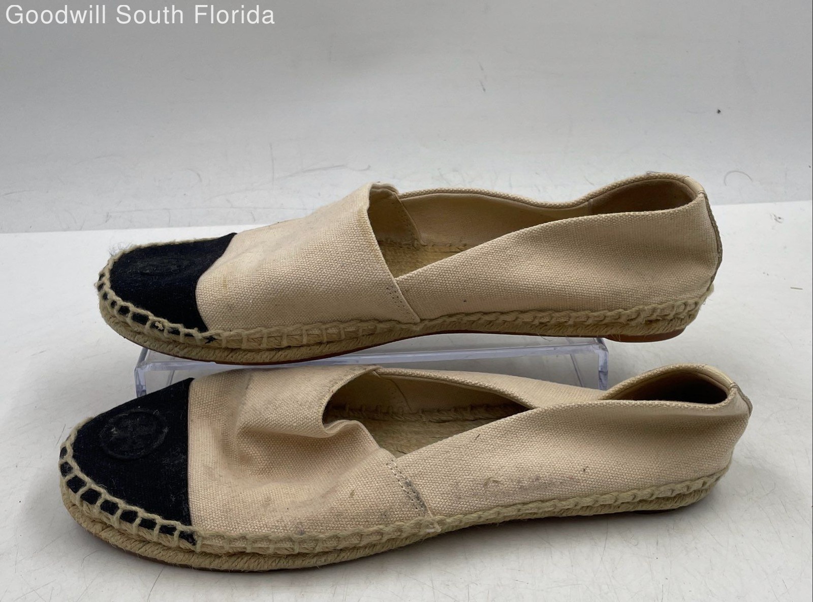 Authentic Tory Burch Womens Cream Black Espadrille Flats Size 8.5M Stained