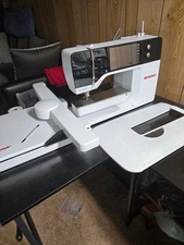 BERNINA B780 Sewing/quilting/embroidery Machine With Maxi Hoop