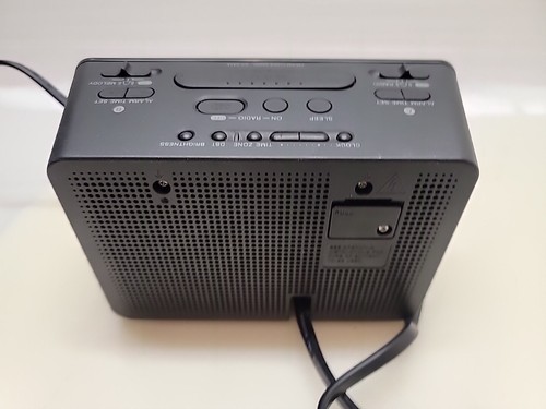 Sony Dream machine ICF-C414 TESTED WORKS clock Radio player AM/FM dual alarm - Picture 4 of 7