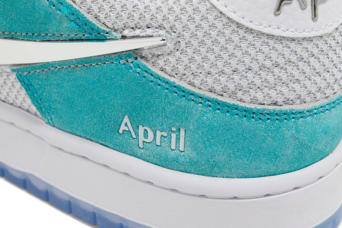 Nike April Skateboards x Dunk Low SB 'Turbo Green' FD2562 Nike April Skateboards x Dunk Low SB 'Turbo Green' FD2562