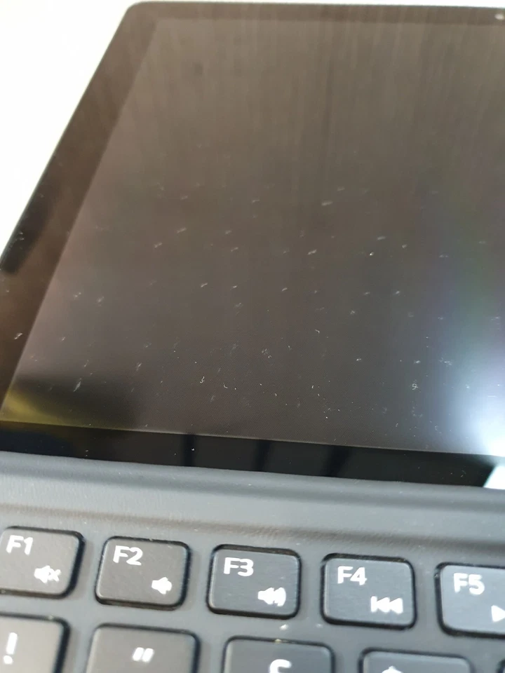 Dell Latitude 5285 · i5-7300U · 8GB · 256GB, photo 4 of 5