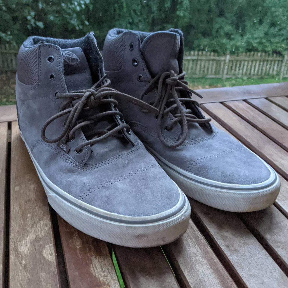 Vans Men\'s Era Hi Pig Suede and Nylon High-Top Skateboarding Shoe Size 12 Amazon.com | Vans Men main image 3