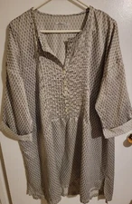 Attention Womens Tunic Top Size 1X, Womens Grey and White Blouse, Womens Tunic