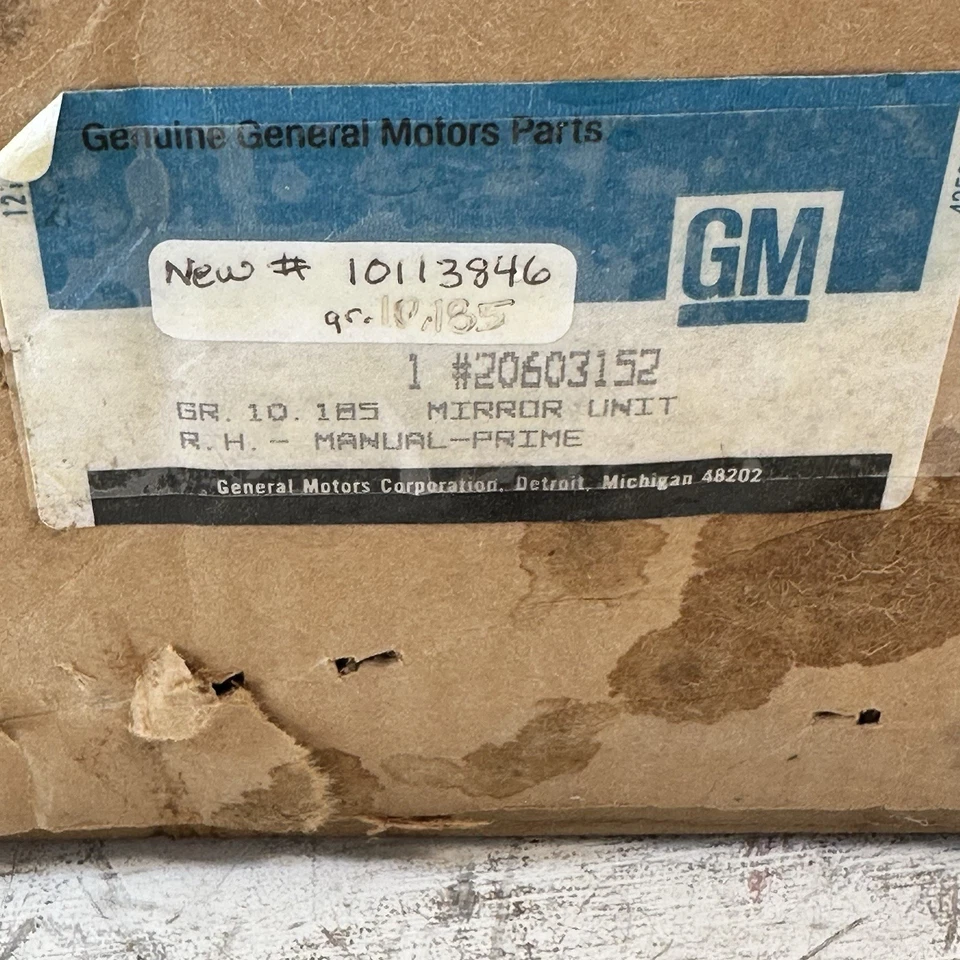 New OEM GM 10113846 - GM RH Mirror For 1987-1988 Chevy Caprice Flat Black - Image 3 of 4