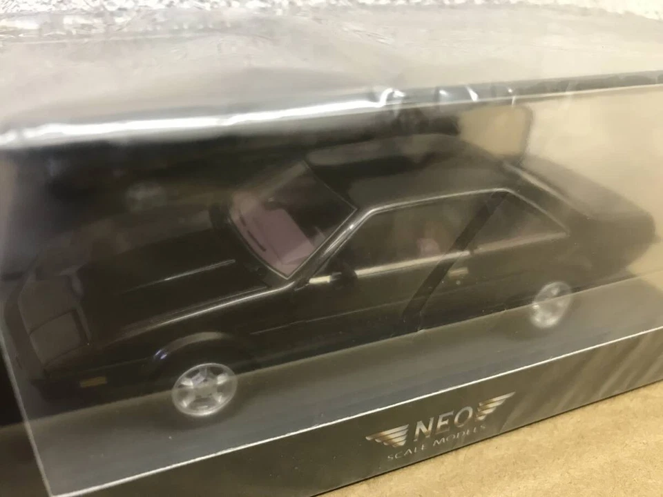 1/43 Bitter SC Coupe 1979 metálico marrón oscuro NEO44267 - Imagen 2 de 4