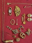 Vintage  Costume Jewelry Lot 14 pieces  Coro and 14kge  👀