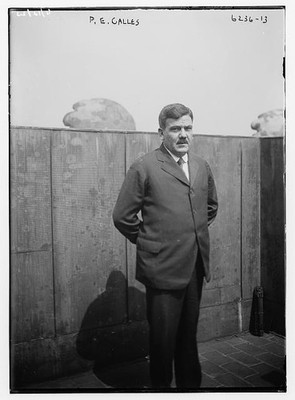 Photo:P.E. Calles Portrait Man in Suit Historical Photograph