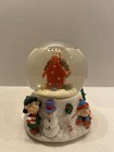 Kurt Adler Peanuts 100mm Revolving Musical Christmas Water Globe — photo 2