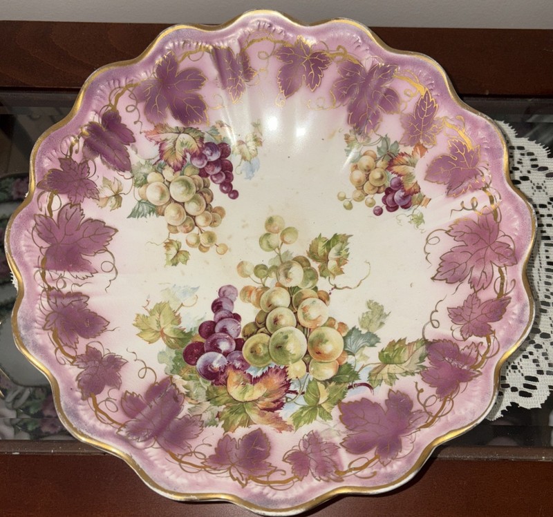 Steubenville EMPIRE CHINA Decorative Bowl Grapes Lavender Pink Gold Trim, 1915