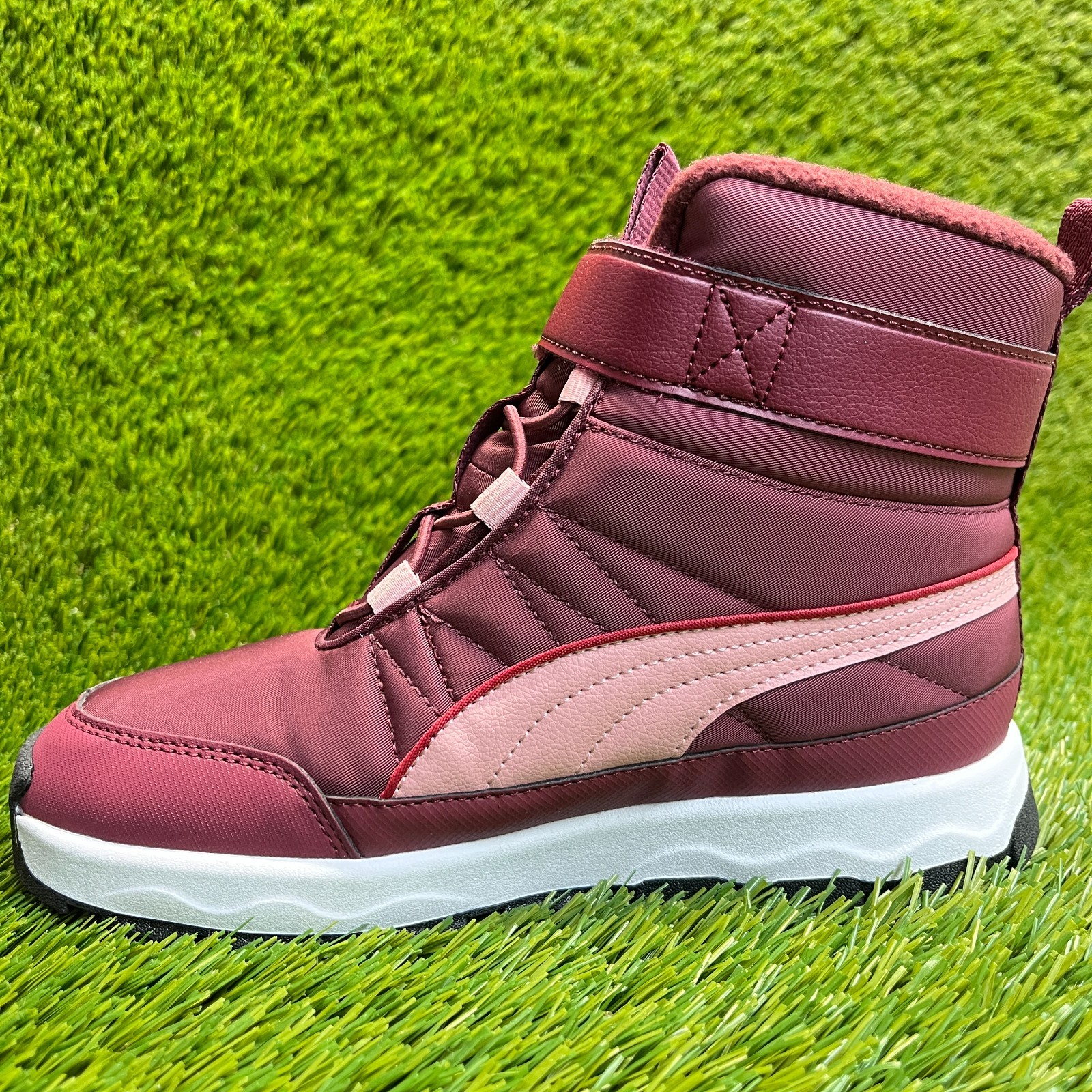 Puma Evolve Boot AC Girls Size 3.5C Burgundy Pink White Outdoor Waterproof Boots thumbnail 2