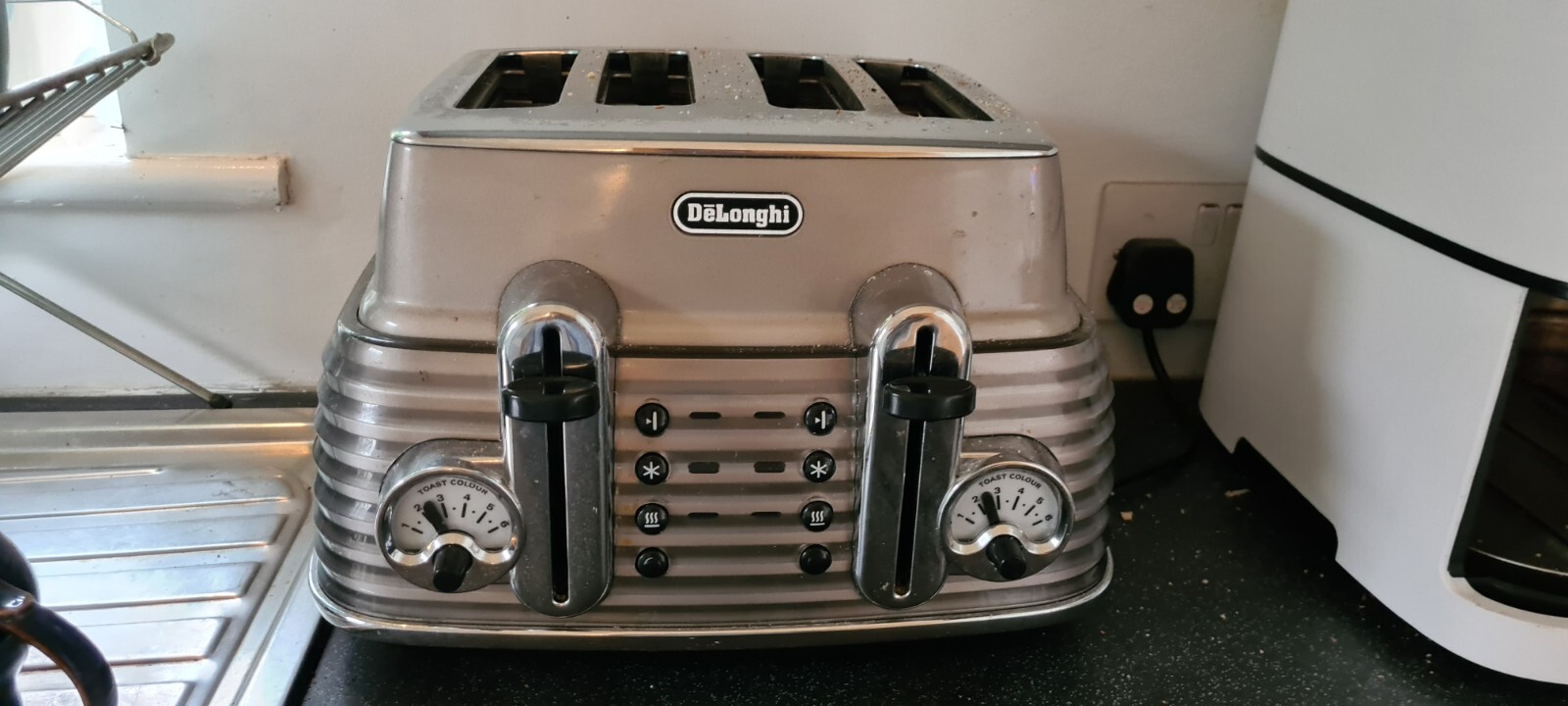 Delonghi kettle and toaster set eBay