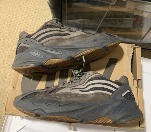 yeezy boost v2 geode