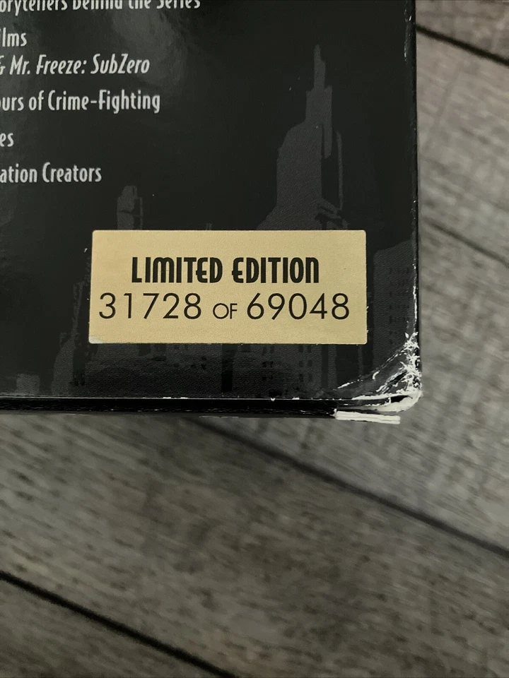 Batman Animated Series Deluxe Limited Edition - Image 4 of 4