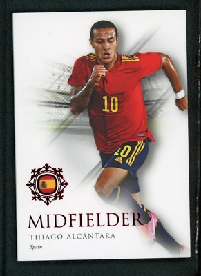 2022 THIAGO ALCANTARA 05/10 FUTERA UNIQUE MIDFIELDER