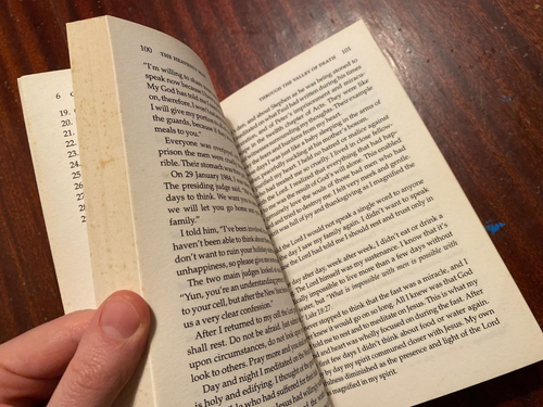 The Heavenly Man Brother Yun Paul Hattaway Monarch 2004 - Picture 12 of 13