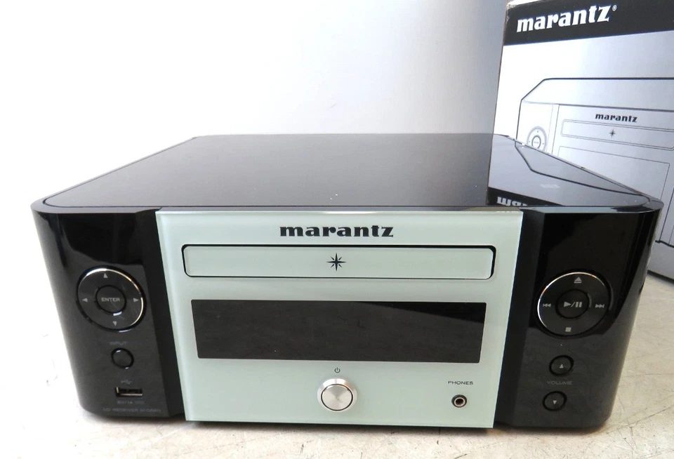 Marantz M-CR611 Netzwerk CD Receiver. Top Zustand. Im Originalkarton