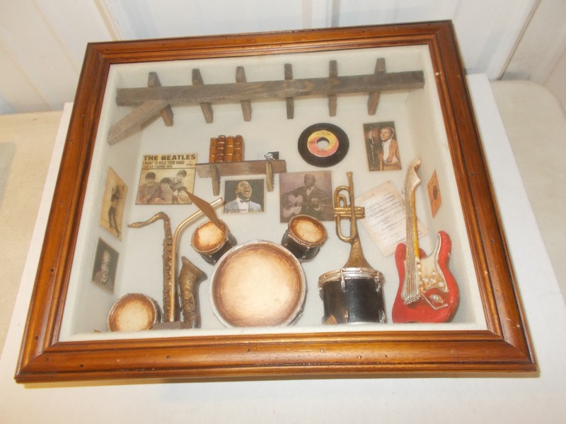Shadow Box MUSIC MUSICAL INSTUMENTS RECORDS
