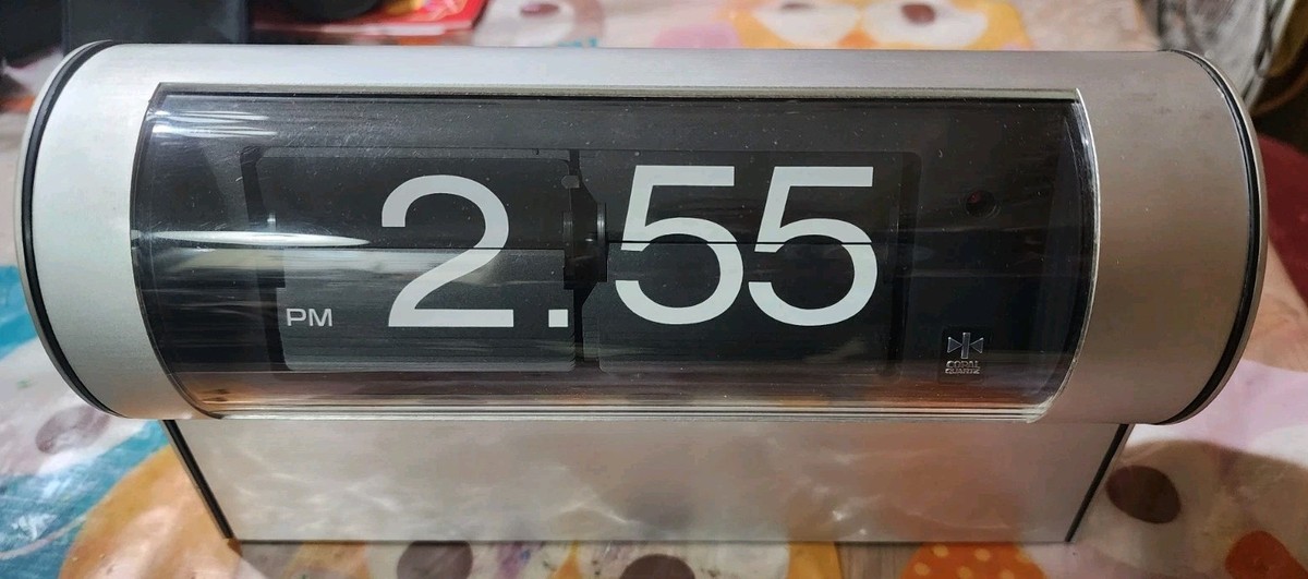 Copal C-61 Quartz CRYSTAL 8 Jewels Flip Clock Mid Century MCM Exct