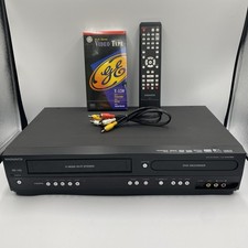 MAGNAVOX ZV427MG9 DVD Recorder/VCR Combo W/ OEM Remote Bundle Tested And Works.