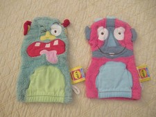 Títeres de mano de tela Alex Home Moody Monsters (juego de 2) (Yucky Yogi y Proud Polly)