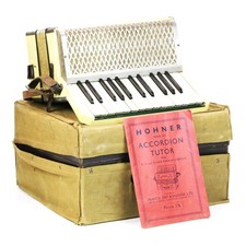 30s M Hohner Model No 85280 Pian0 Accordion Vintage Original Small Squeezebox