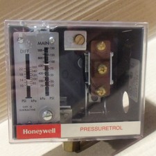HONEYWELL L404F-1102 PRESSURETROL CONTROLLER PRESSURE SWITCH MAX LINE 150 PSI