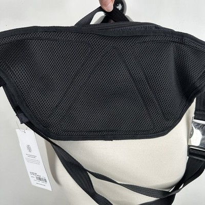 Athleta NWT Excursion Large Belt Bag‎ Black Nylon Fanny Pack 