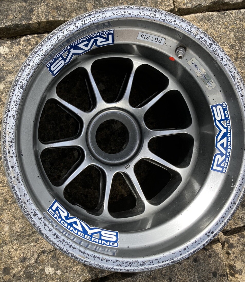 WILLIAMS F1 Wheel & Nuts RAYS 2007 Used In Races GENUINE With
